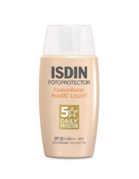 ISDIN Fusion Water MAGIC Light SPF 50 – Protector Solar Facial con Color Claro